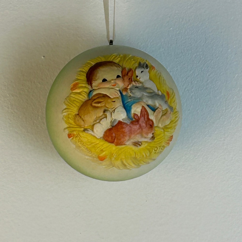 Vintage Schmid Anri Ferrandiz Italy 1979 Ornament‎ Baby Nestling Bunnies